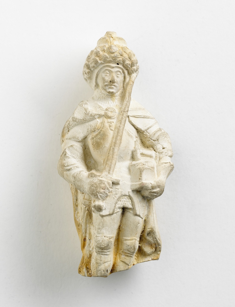 Beeldje voorstellende St. Adrianus, 1480-1520, gevonden op de slikken bij Tolsende