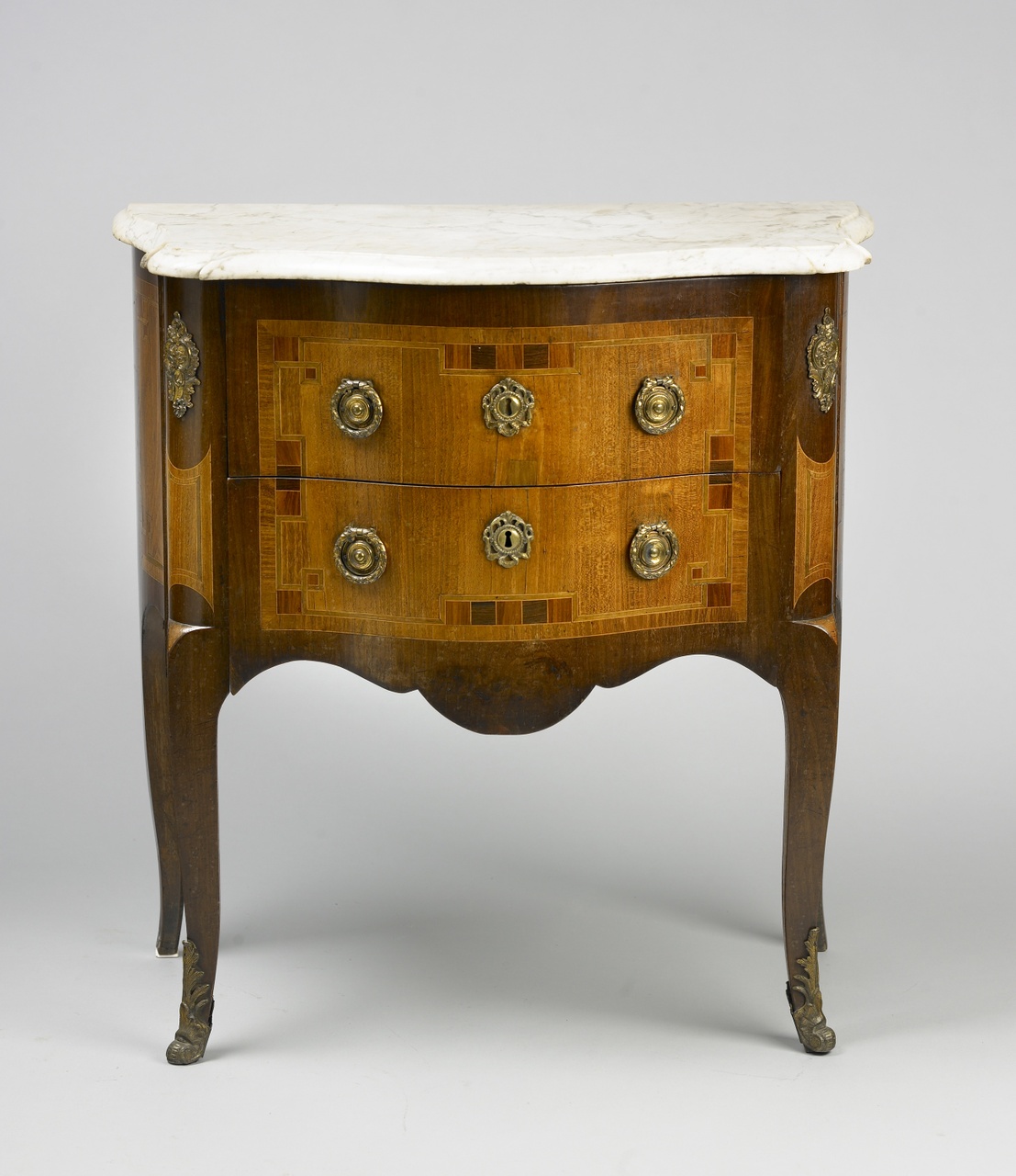 Lod.XVI petite commode