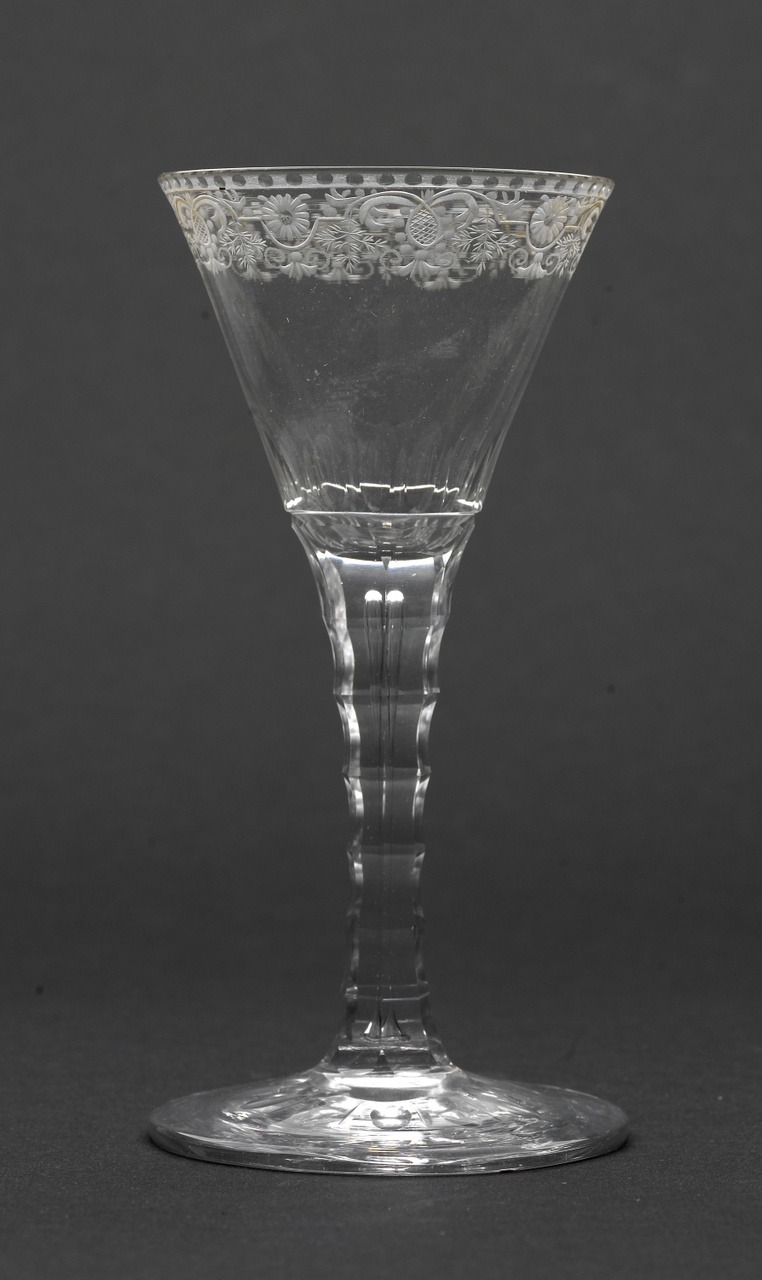 Kelkglas met radgravure